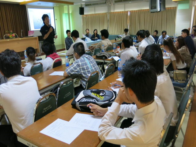 resize IMG 2458